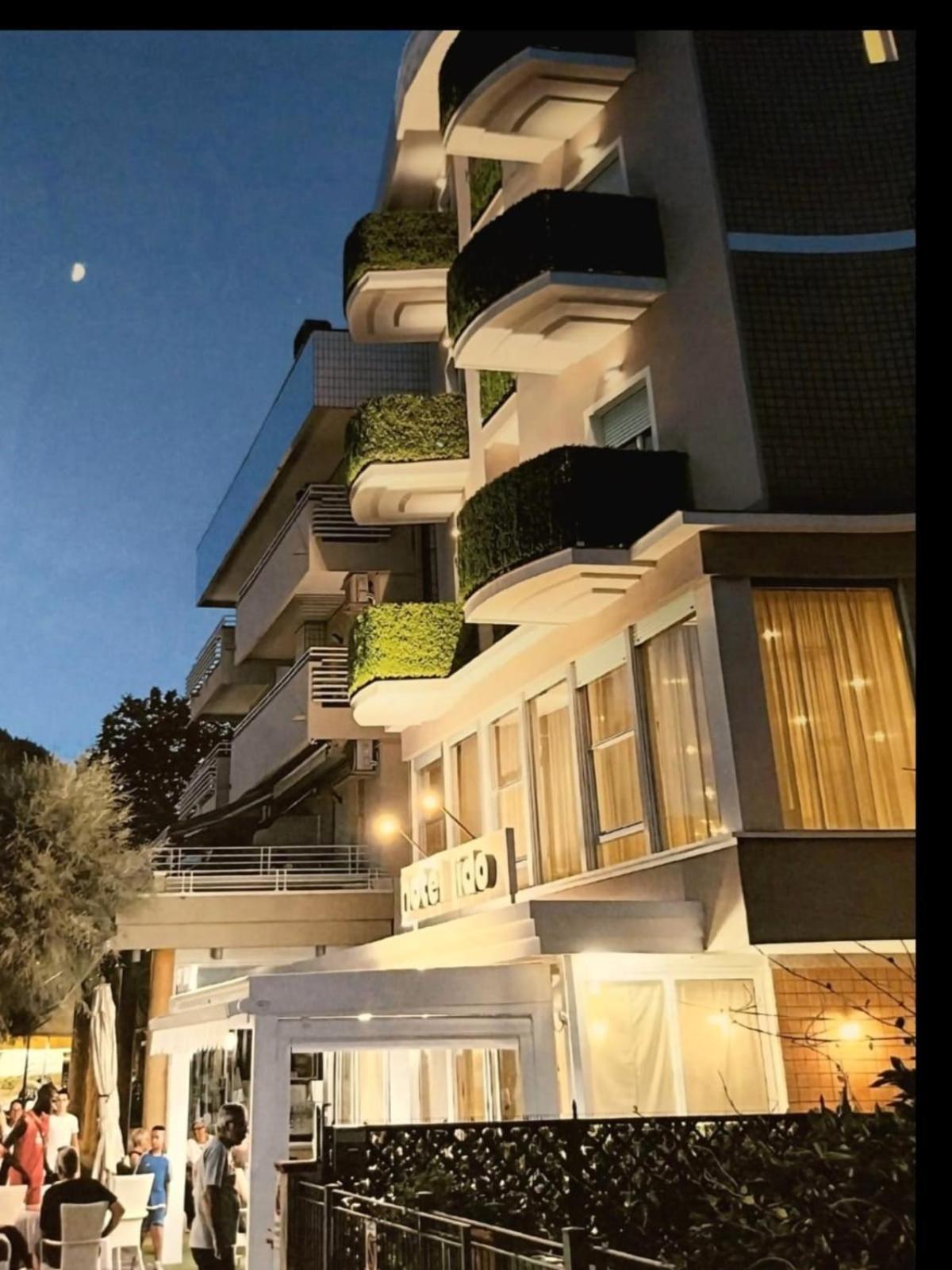 Lido Hotel 3*